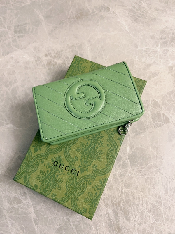 グッチ財布 レプリカ角部分ディテール